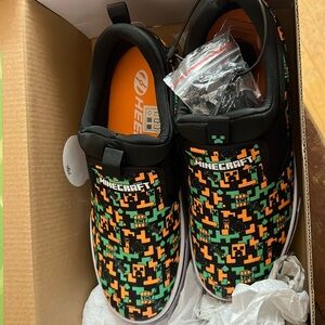 Boys mine craft heelys